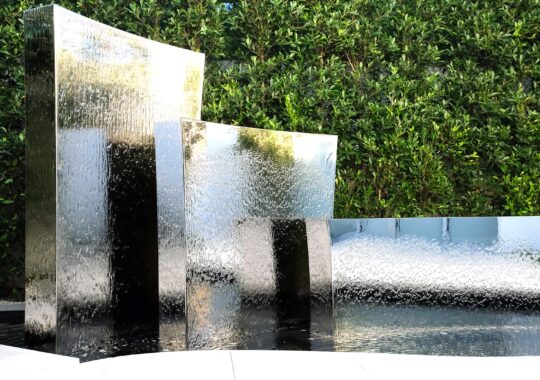 H2O Tri Sculpture