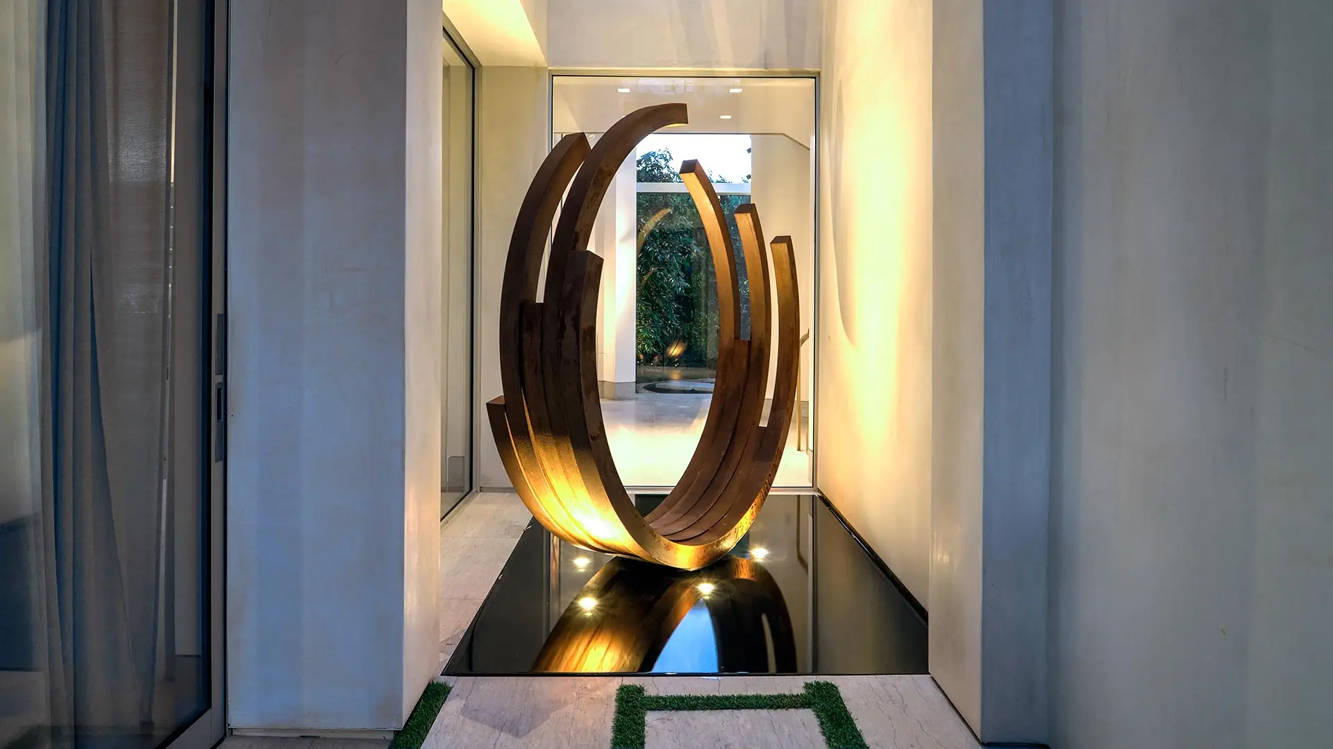 H2O Sculpture